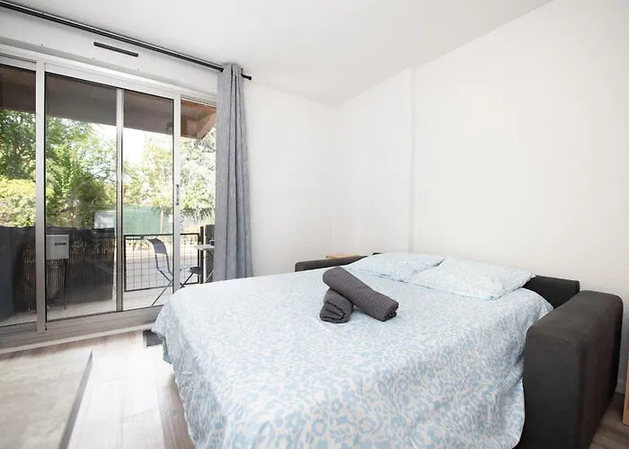 Apartman Pour 2 A Avec Parking Et Terrasse Toulouse